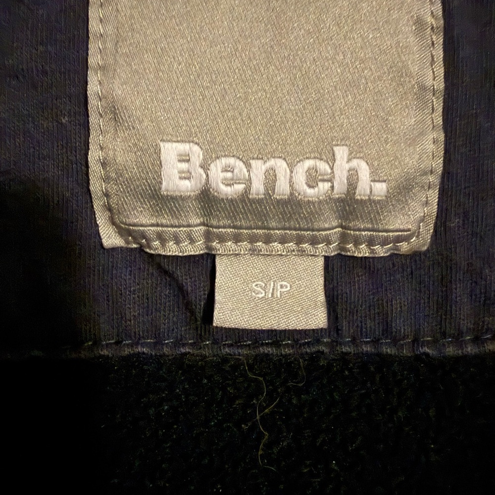 Men’s Bench Navy Jacket - Picture 4 of 5